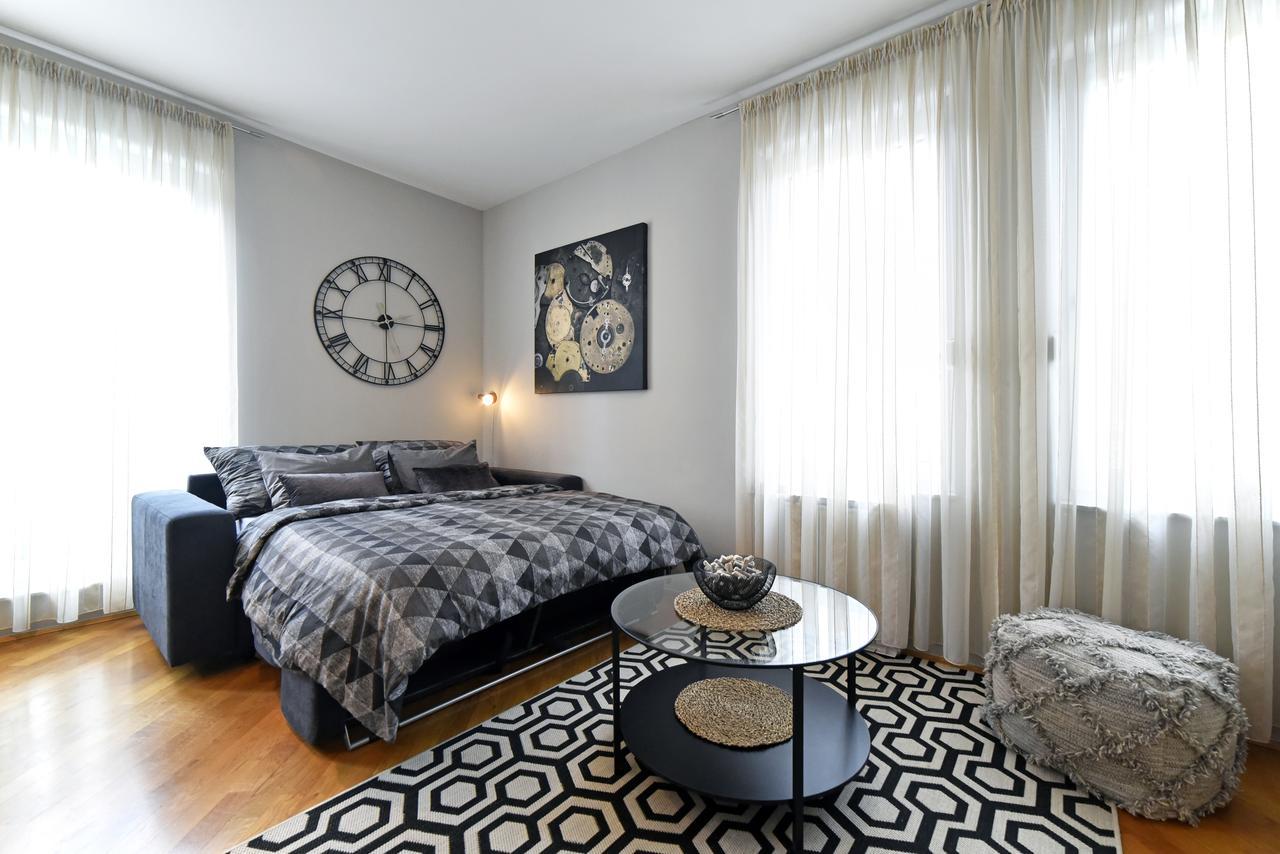 Old Clock Apartment Zagreb Exterior photo